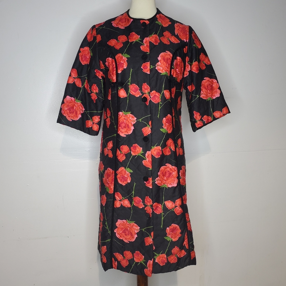 Vintage 60s Lisanne Distinctive Lounge Black Red R